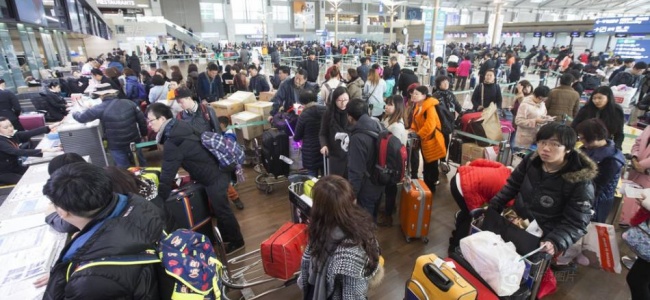 Władze chińskie przestrzegają turystów o zagrożeniach za granicą