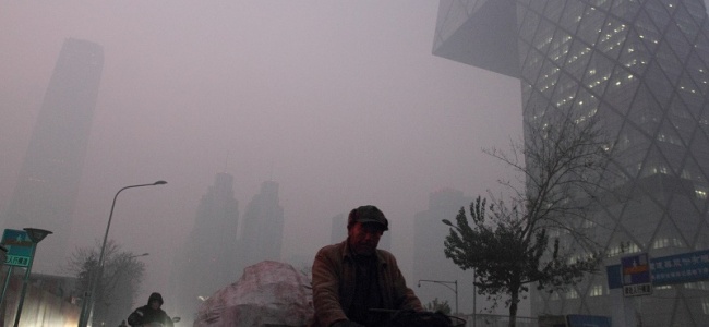 Wskaźnik zanieczyszczenia w Pekinie osiągnął kolejny rekord